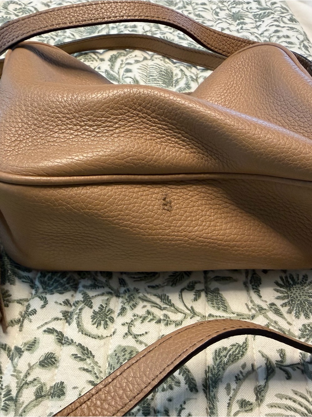 Gucci Tan Soho Disco Leather Crossbody Bag with Tassel - Picture 2 of 3